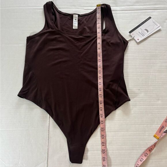 Lululemon Wundermost Nulu Square-Neck Sleeveless Bodysuit French Press NWT XL - Picture 16 of 16